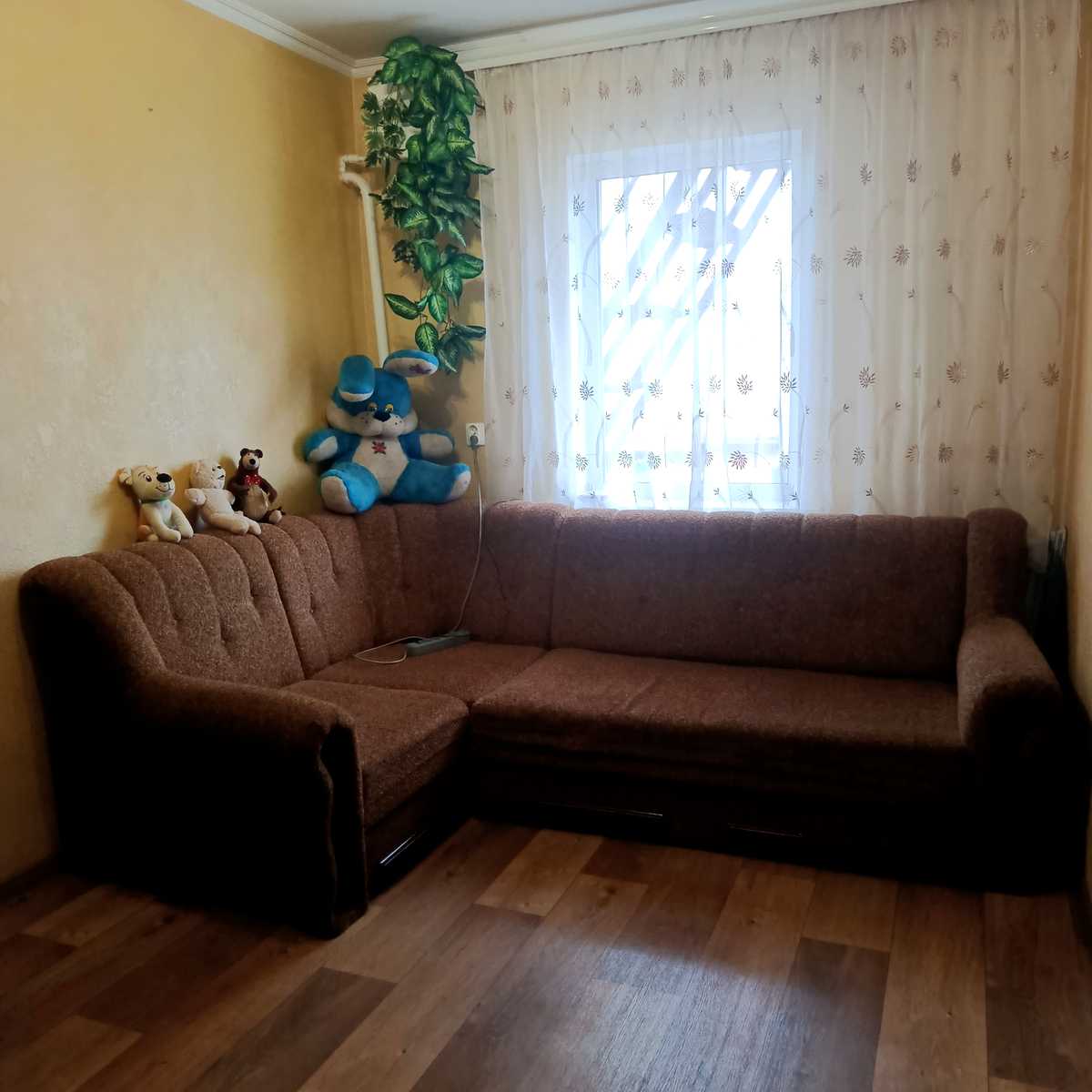 1876836361323526