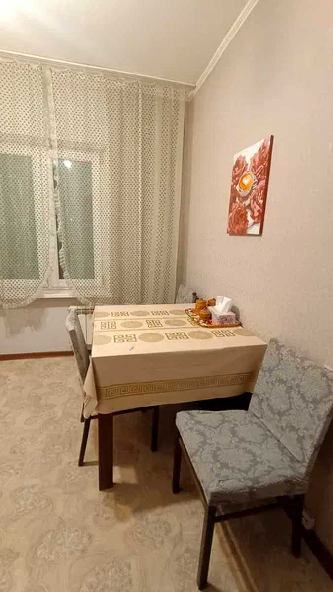 1876838205904764