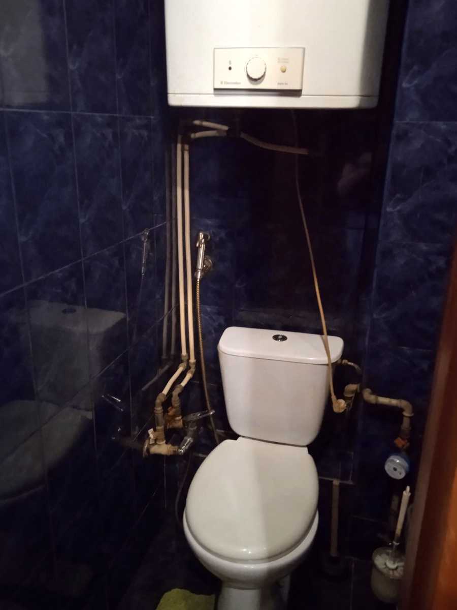 1876845399855398