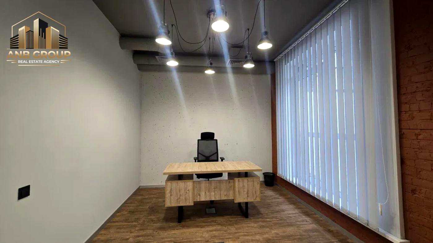 1876856827776767