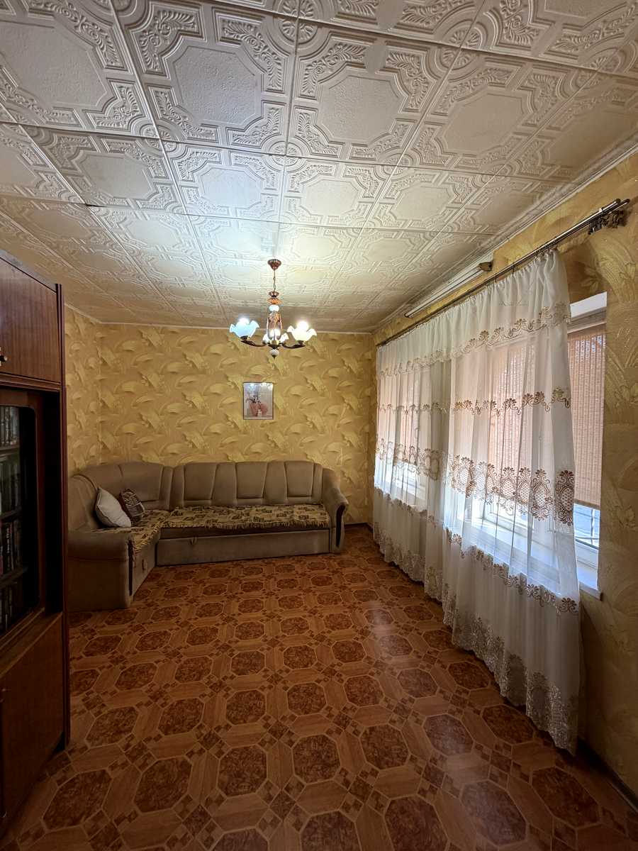 1876865607636139