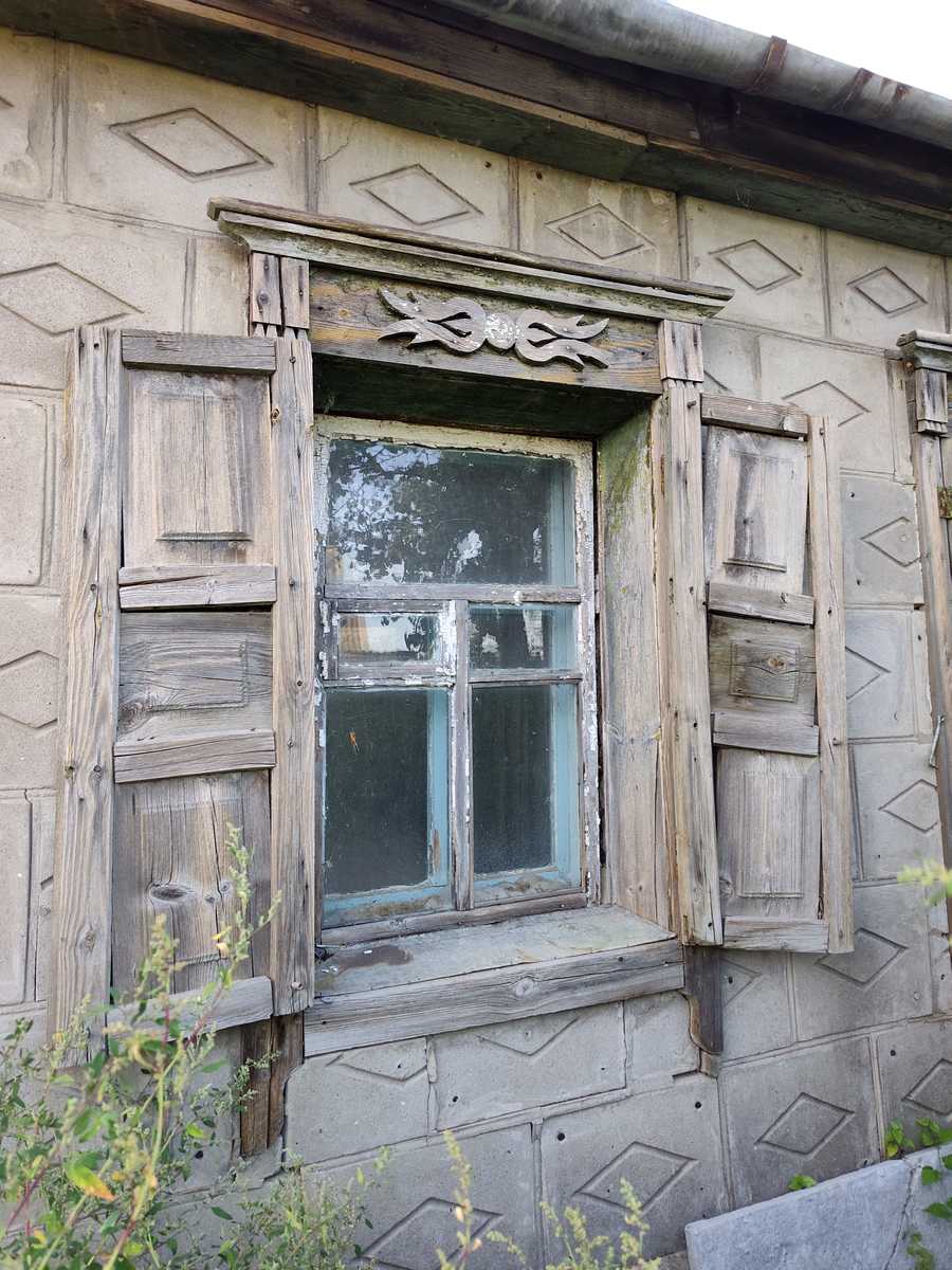 1876866425322053