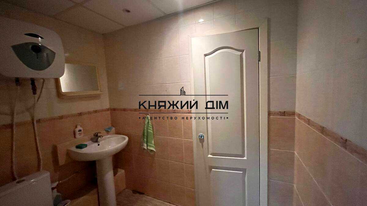 1876866906641681