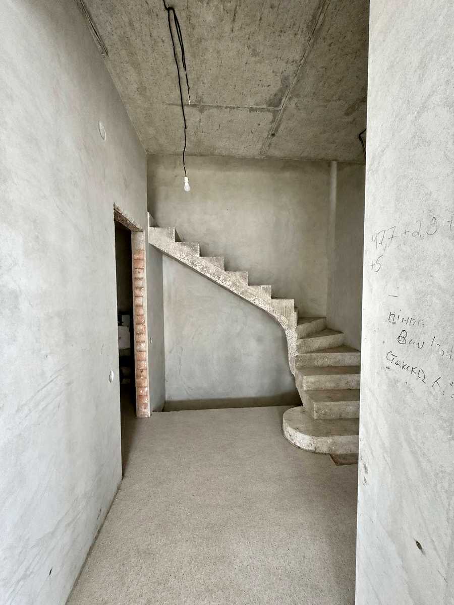 1876868899080157