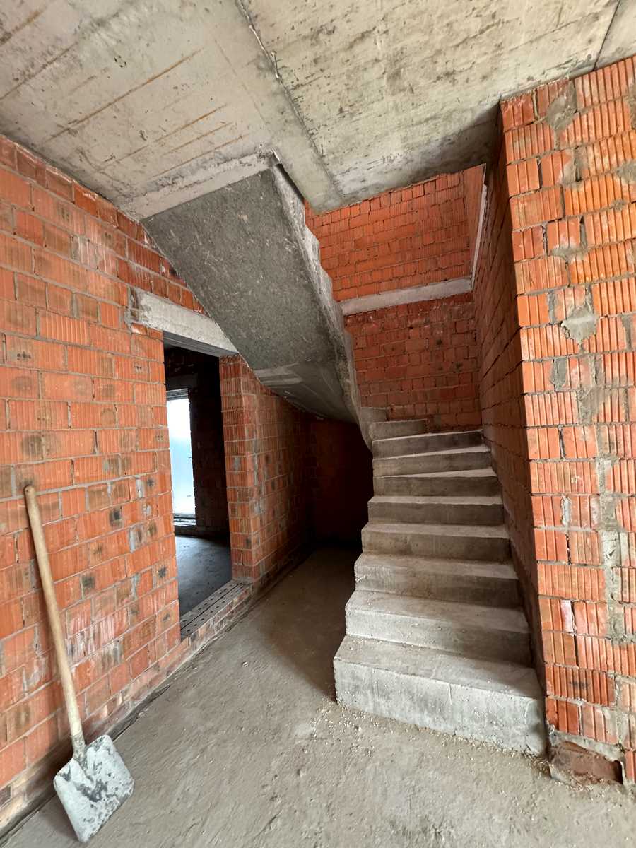 1876869453689560
