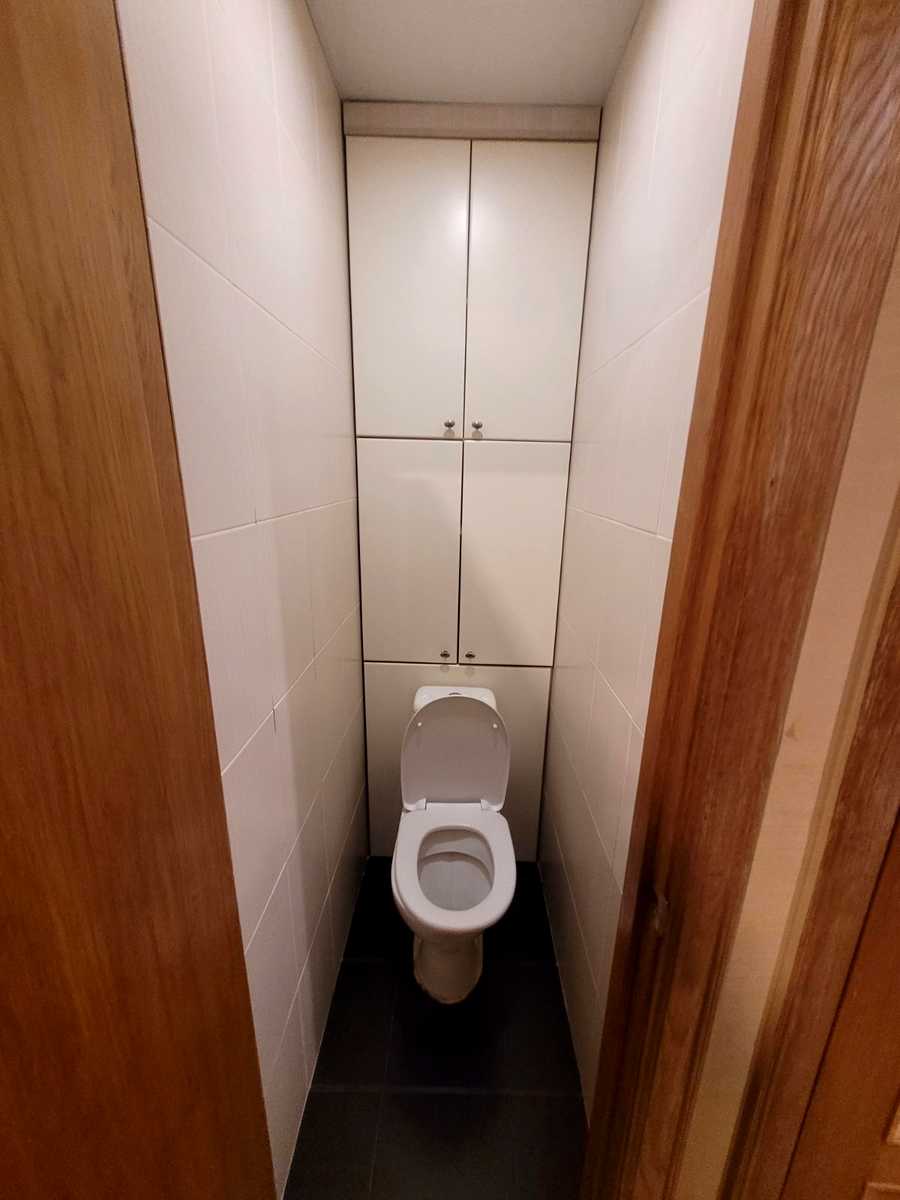 1876871951688693