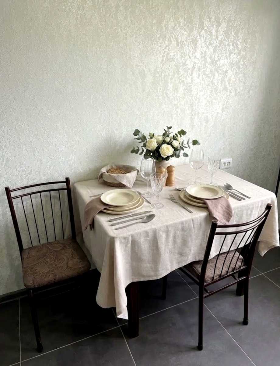 1876872873207227