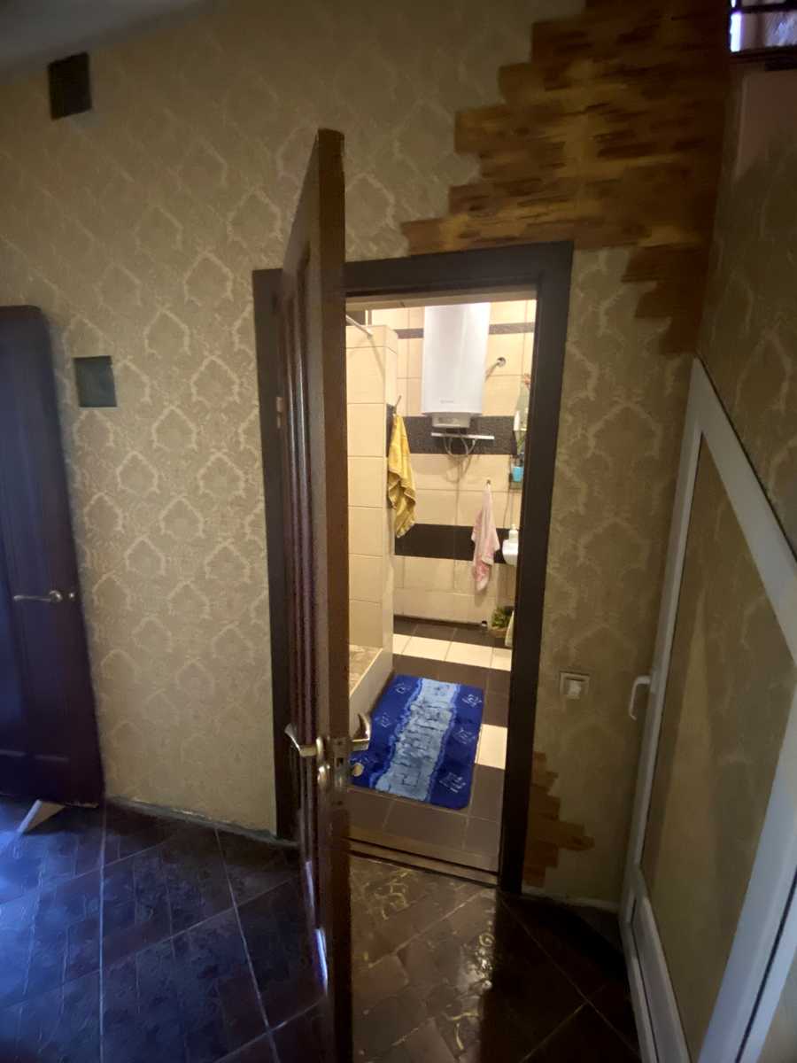 1876878254298366