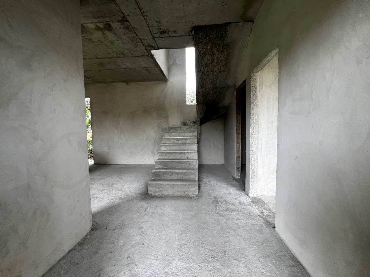 1876878625602677