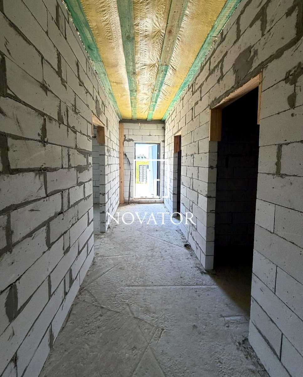 1876881105026646