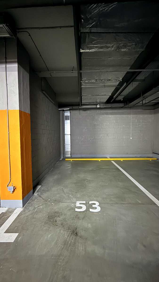 1876881374753264