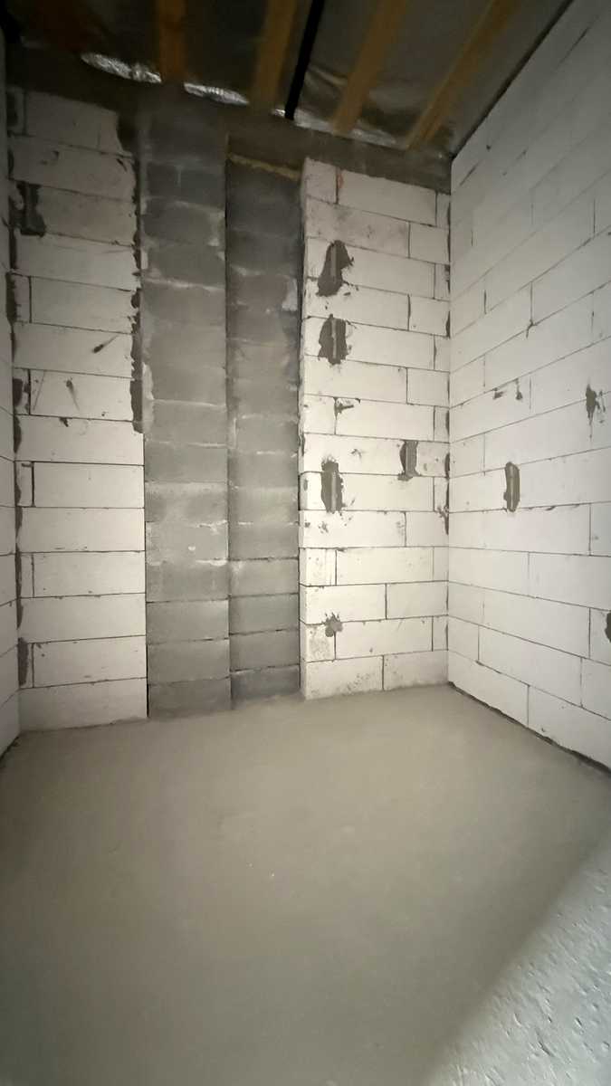 1876890742265822