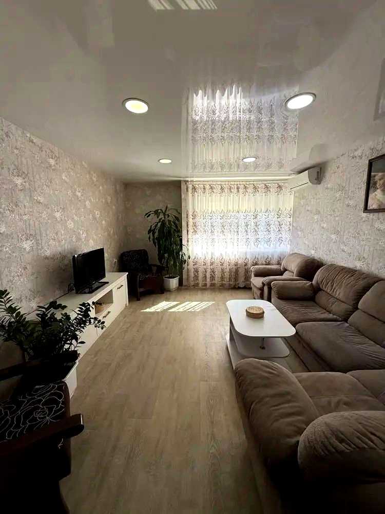 1876900778643832