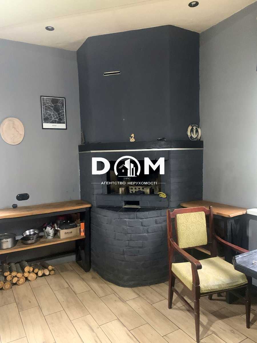 1876912811558315