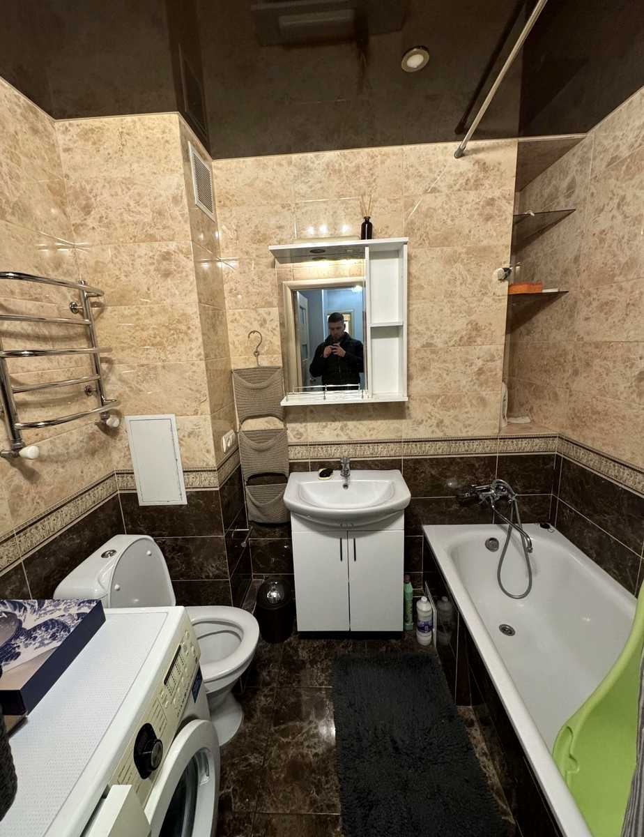 1876922470525264