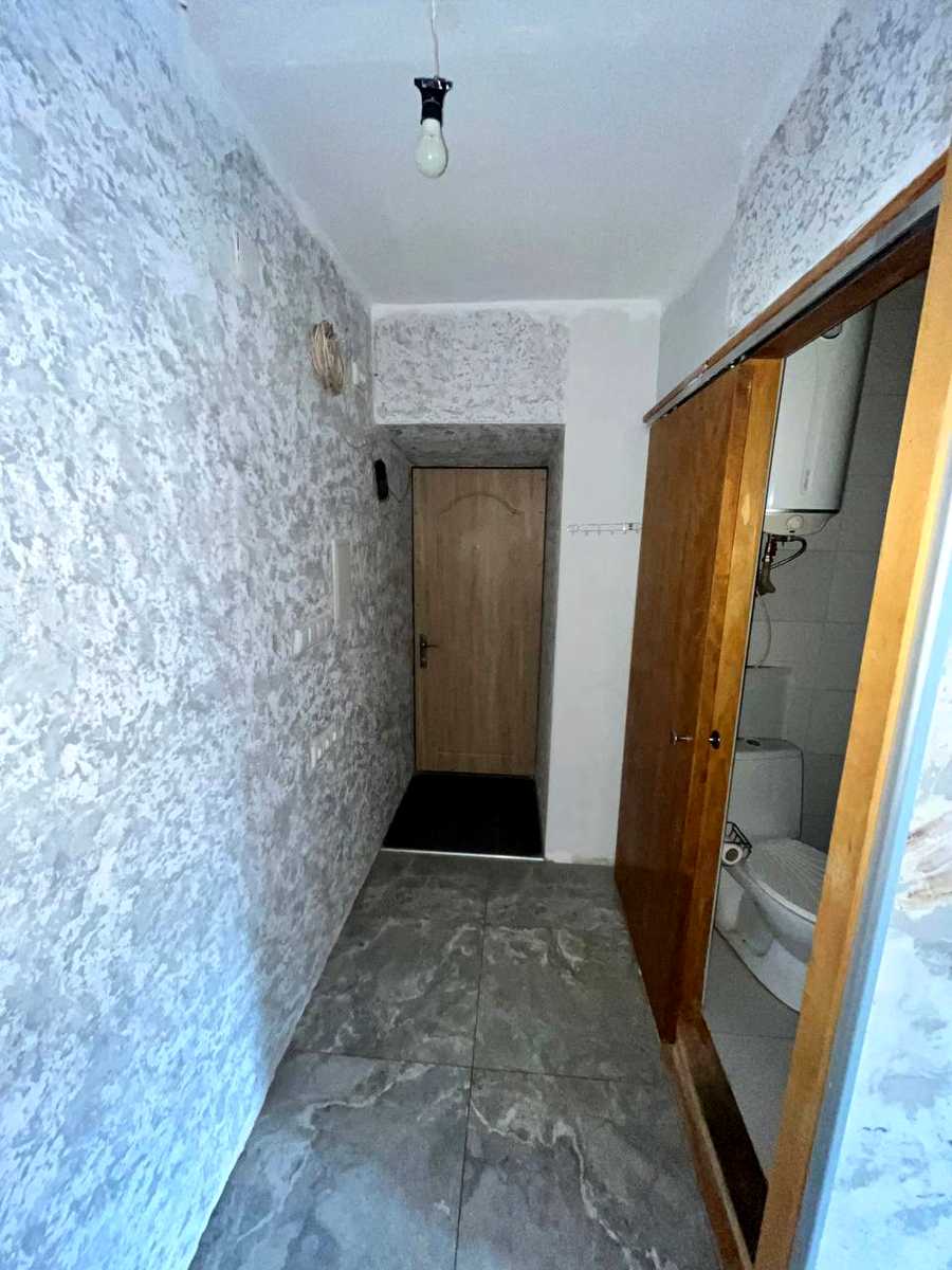 1876923807163563
