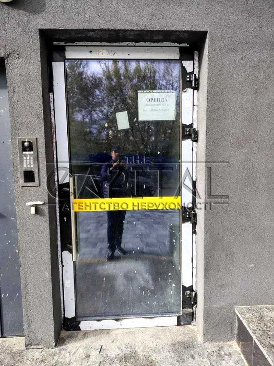 1876925994360370