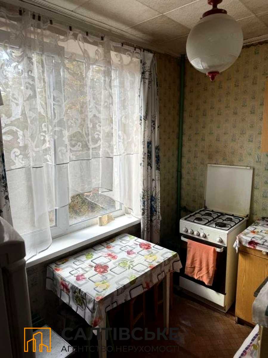1876926891398531