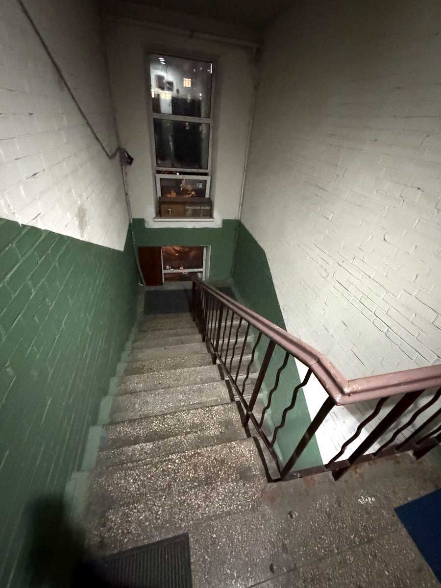 1876927087608235