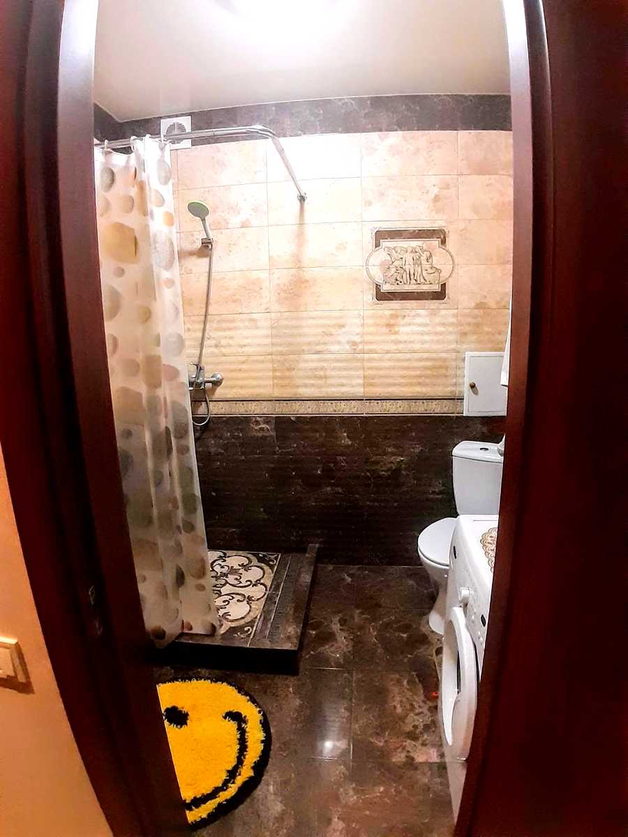 1876927750470466