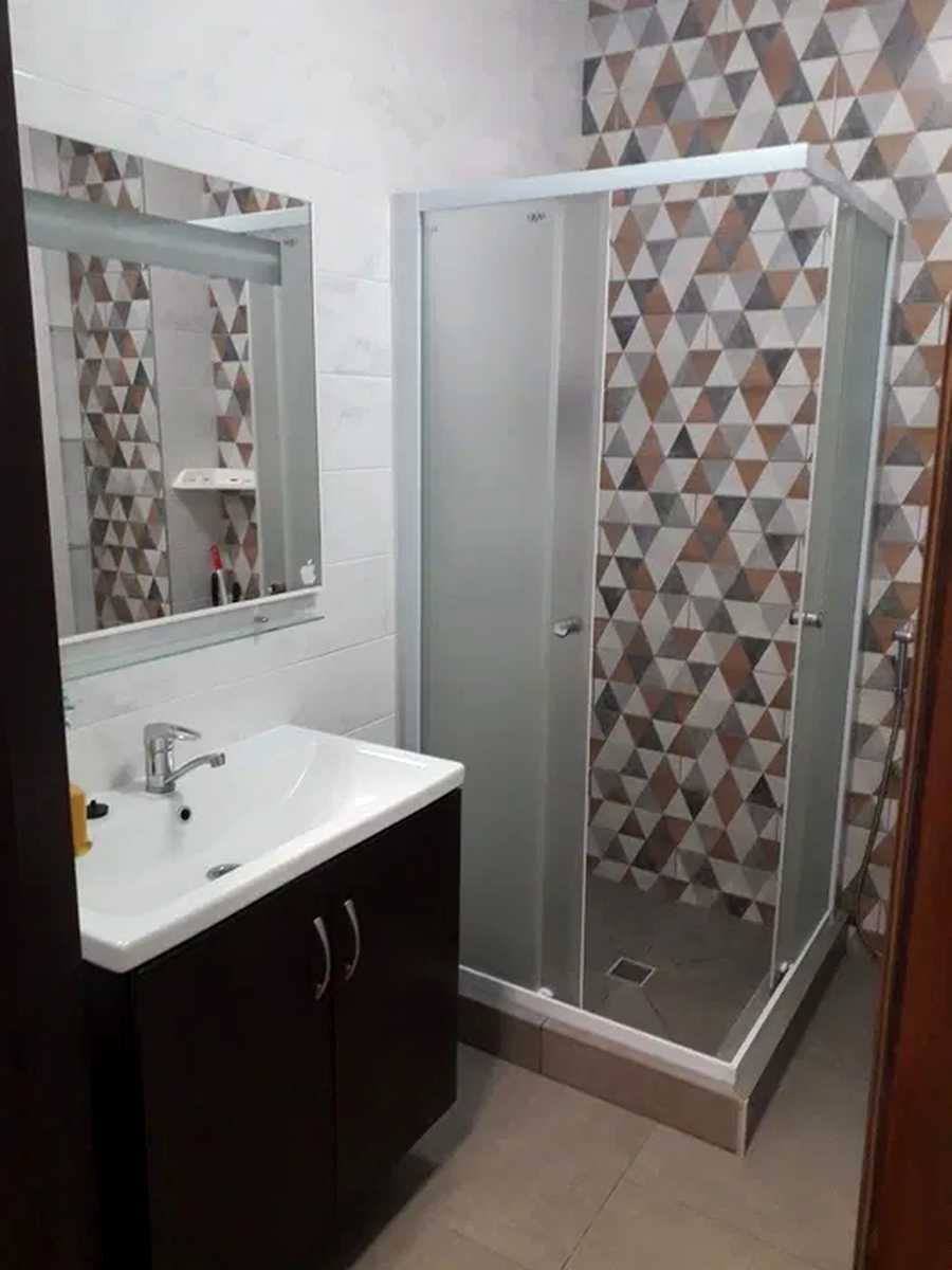 1876927752041697