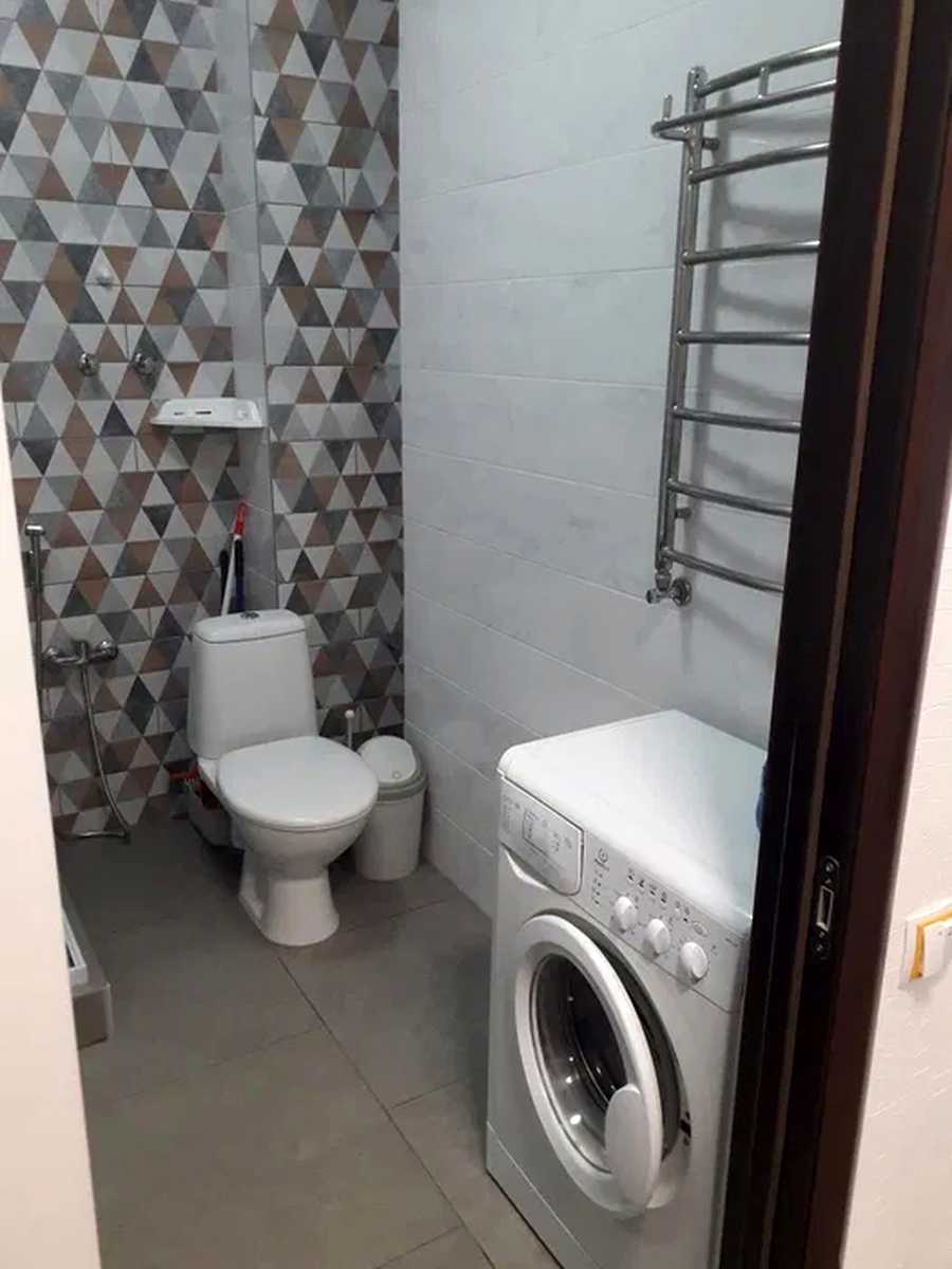 1876927752049540