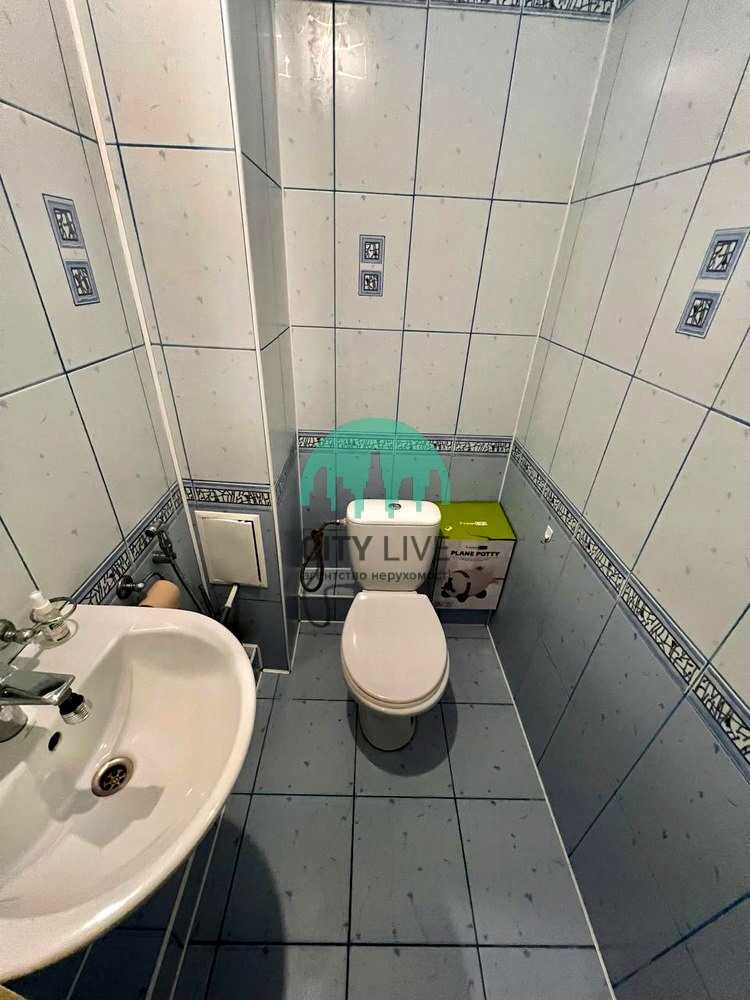 1876927821901910