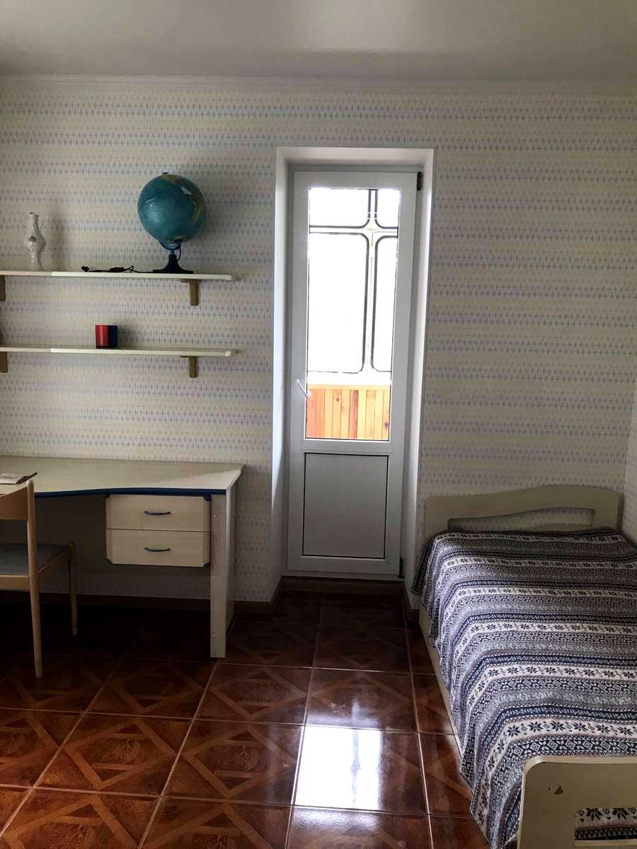 1876928907515850