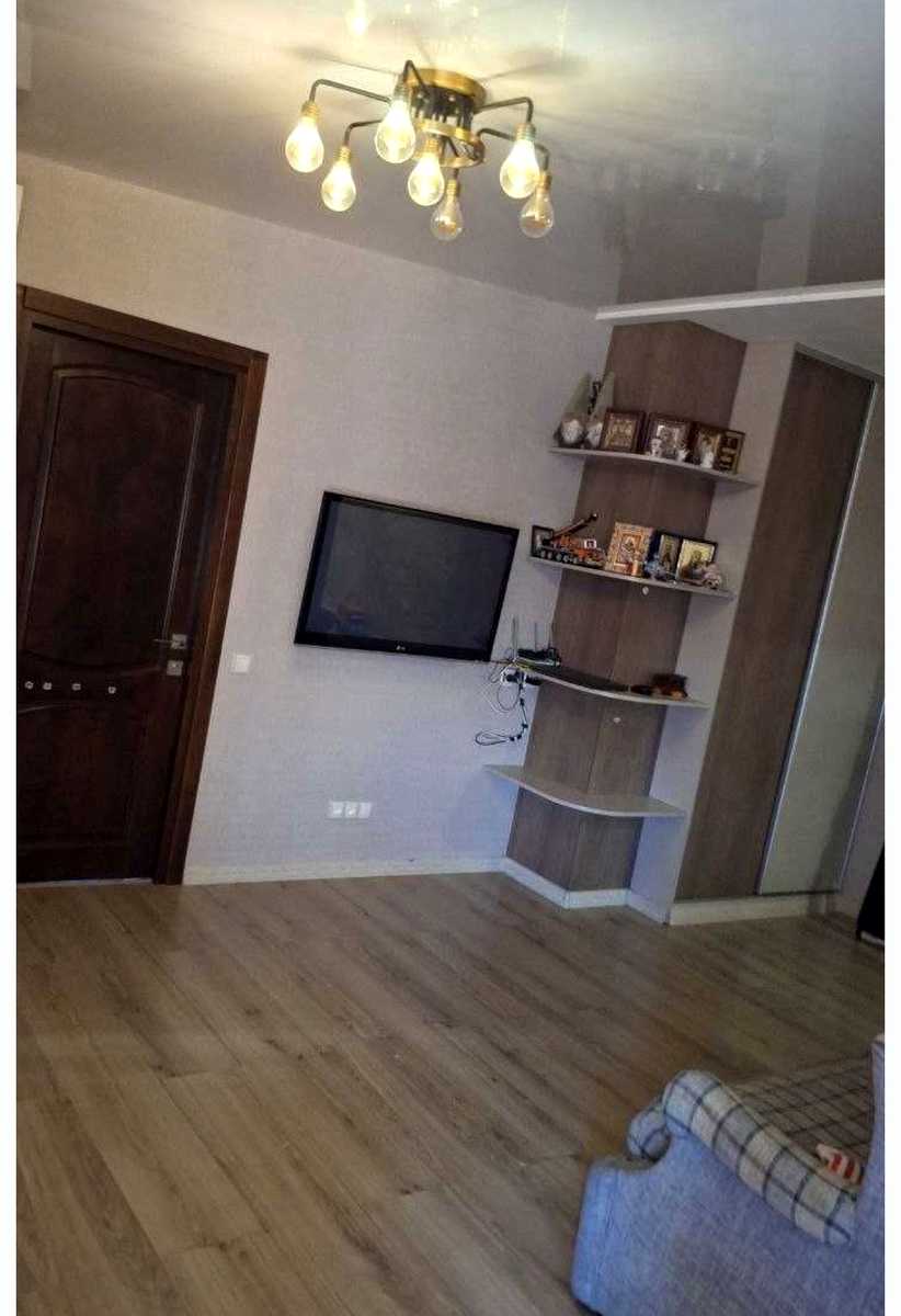 1876930297709467