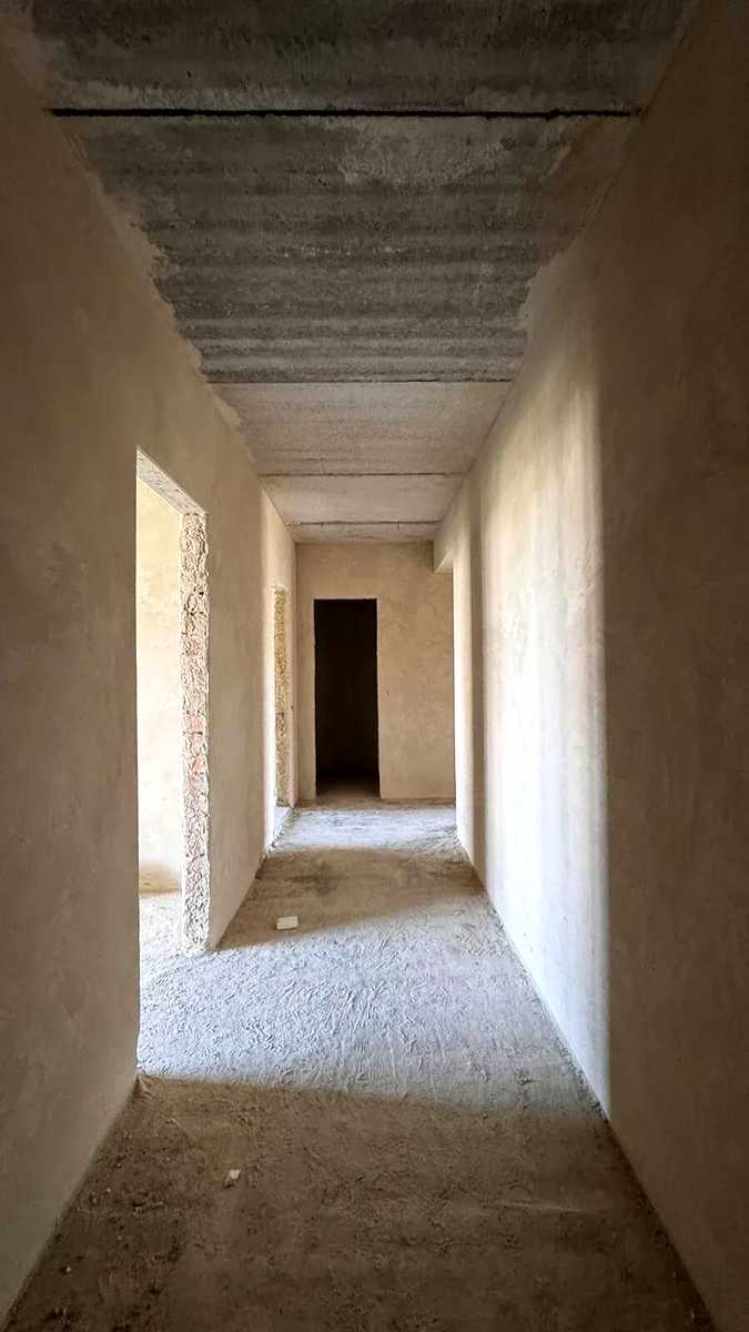 1876930448595228