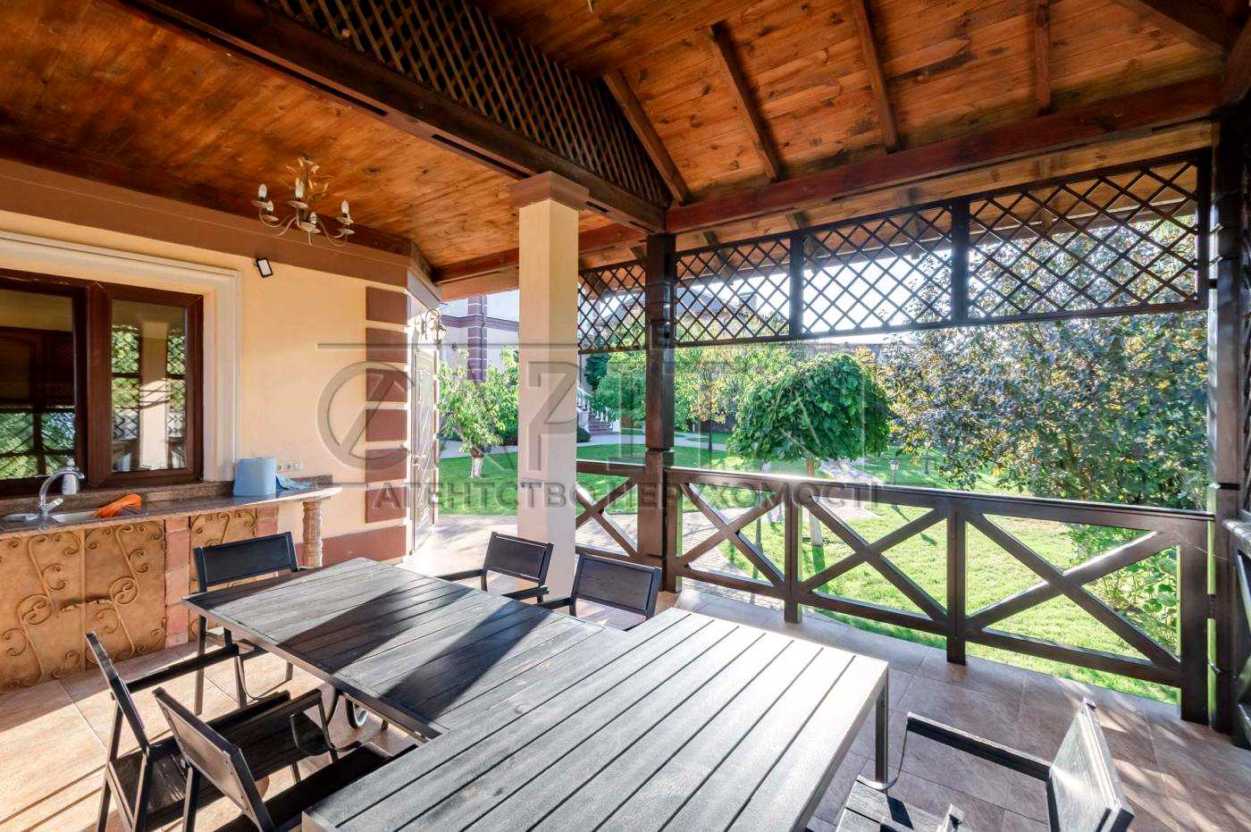 1876930548540910