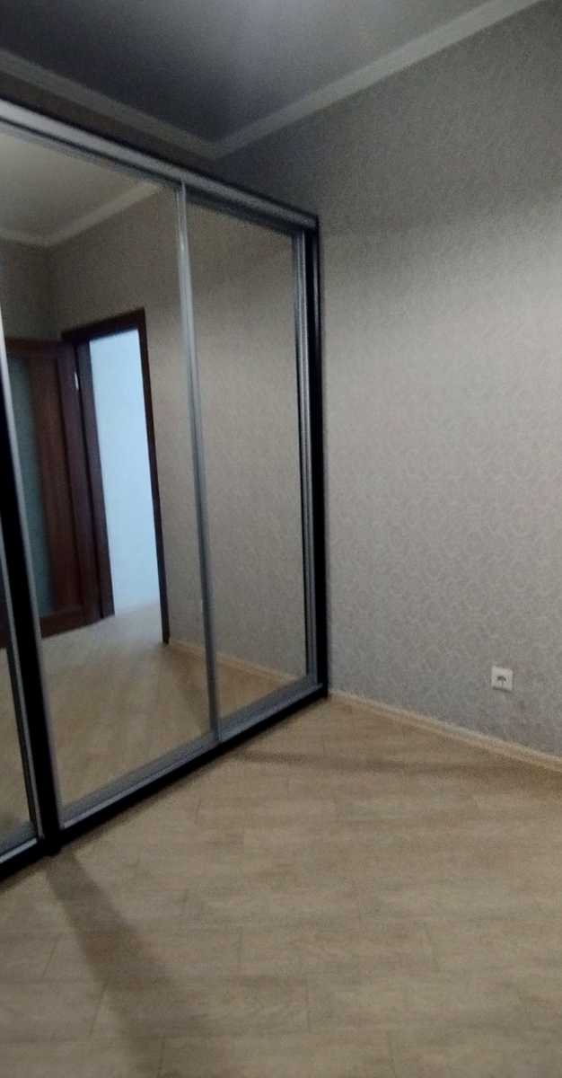 1876930792831811