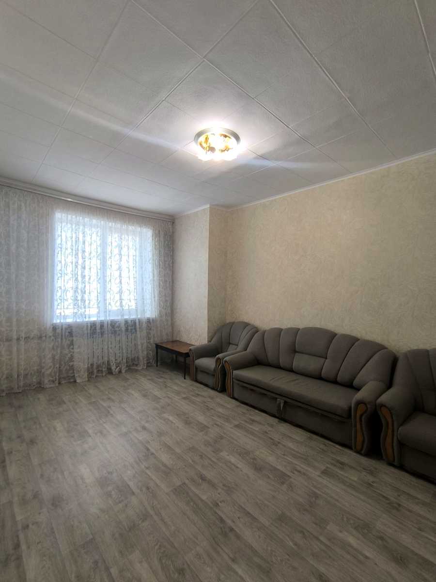 1876932617885853