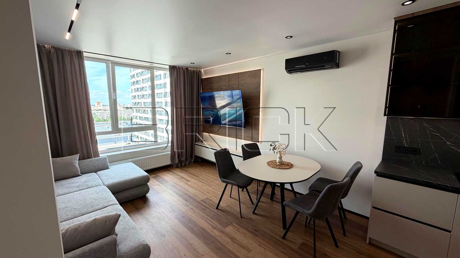 1876933063006238