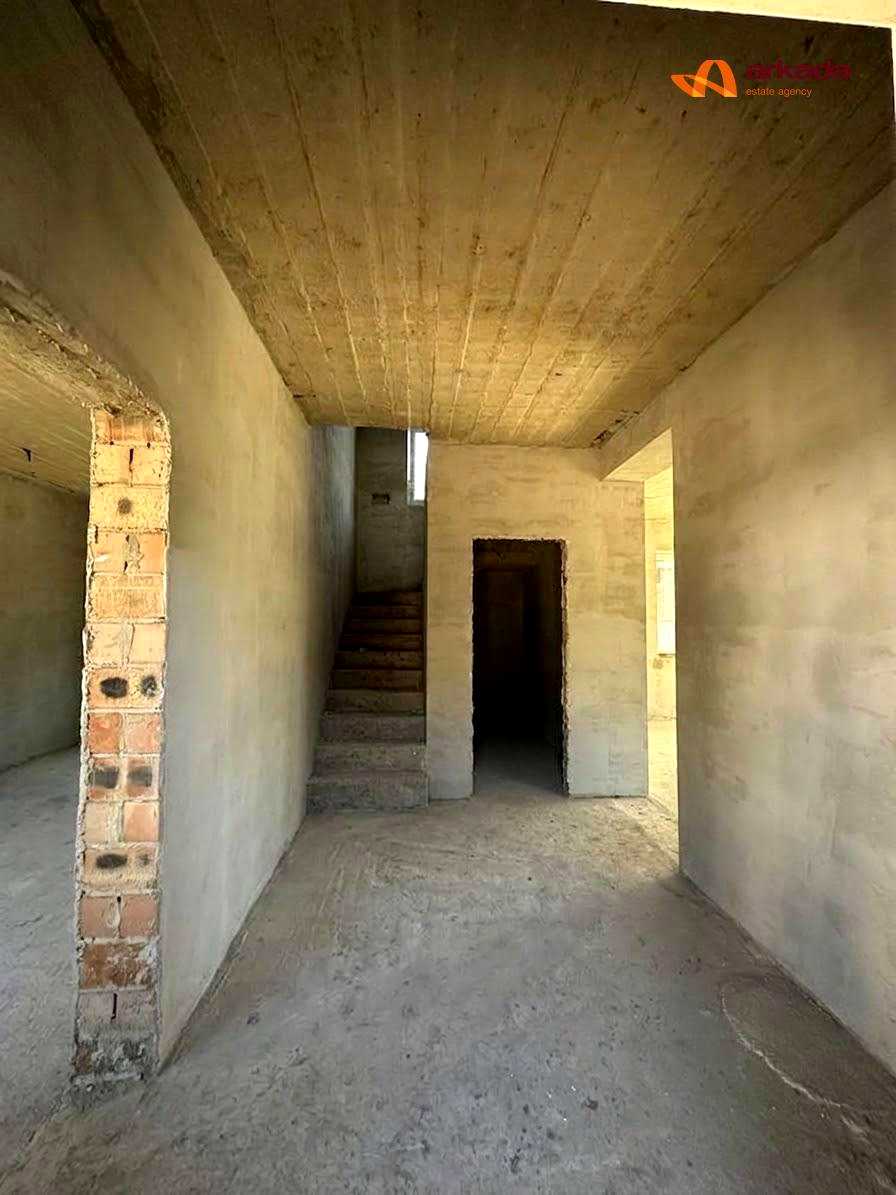 1876933539323245