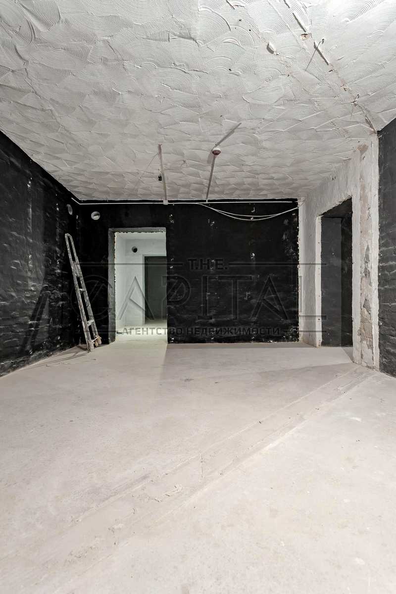 1876933975375430