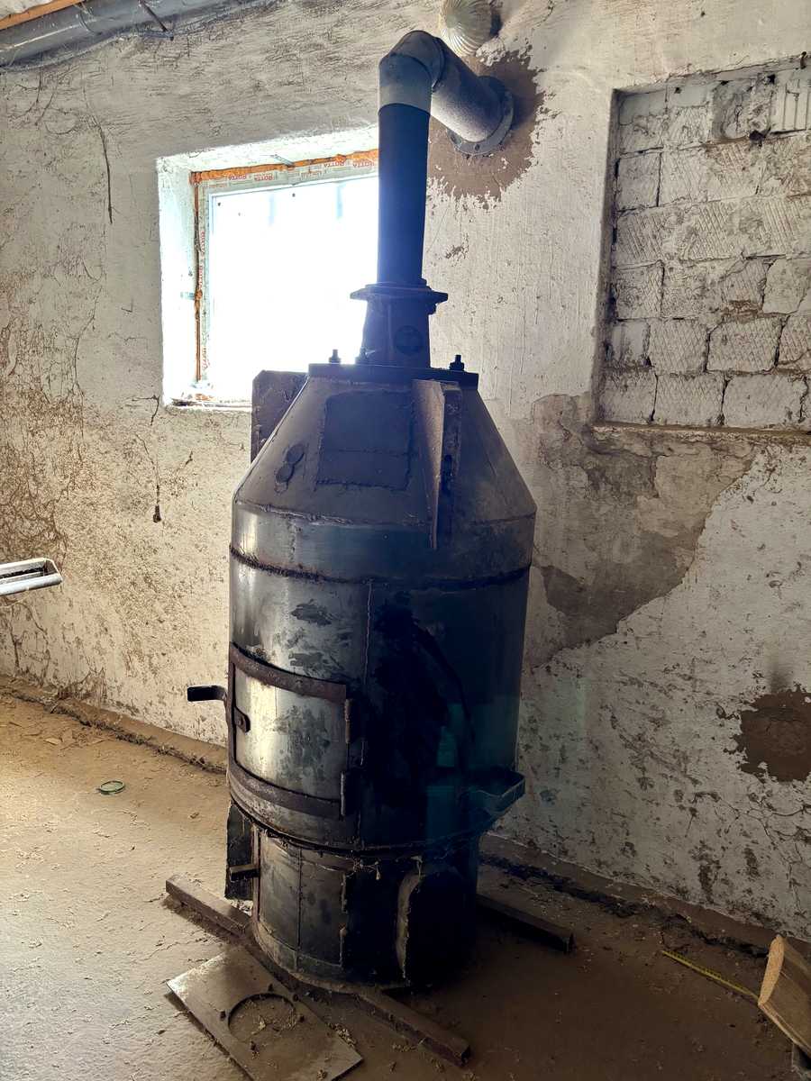 1876934294622945