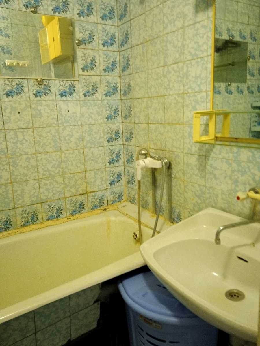 1876934327415215