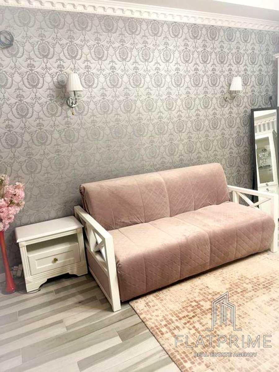 1876934751048611
