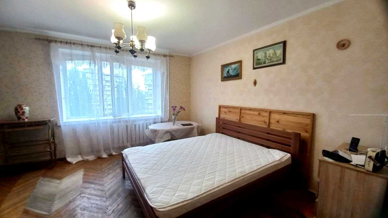1876935524368795