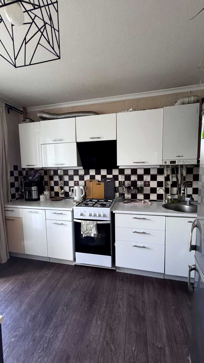 1876936639409110