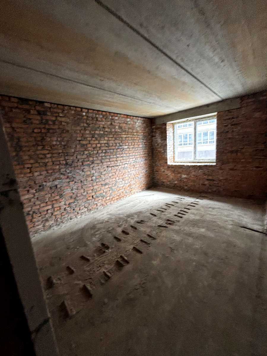 1876936839684415