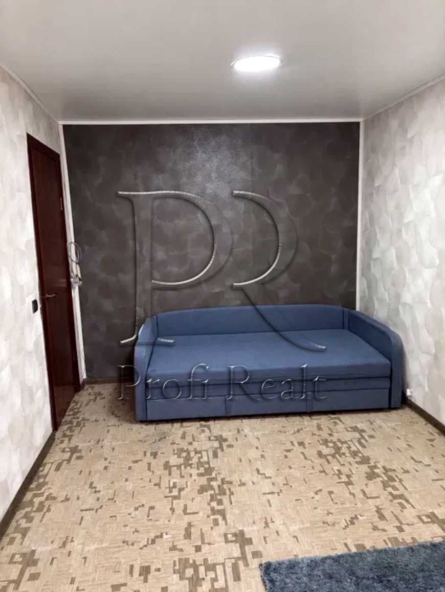 1876936985440364