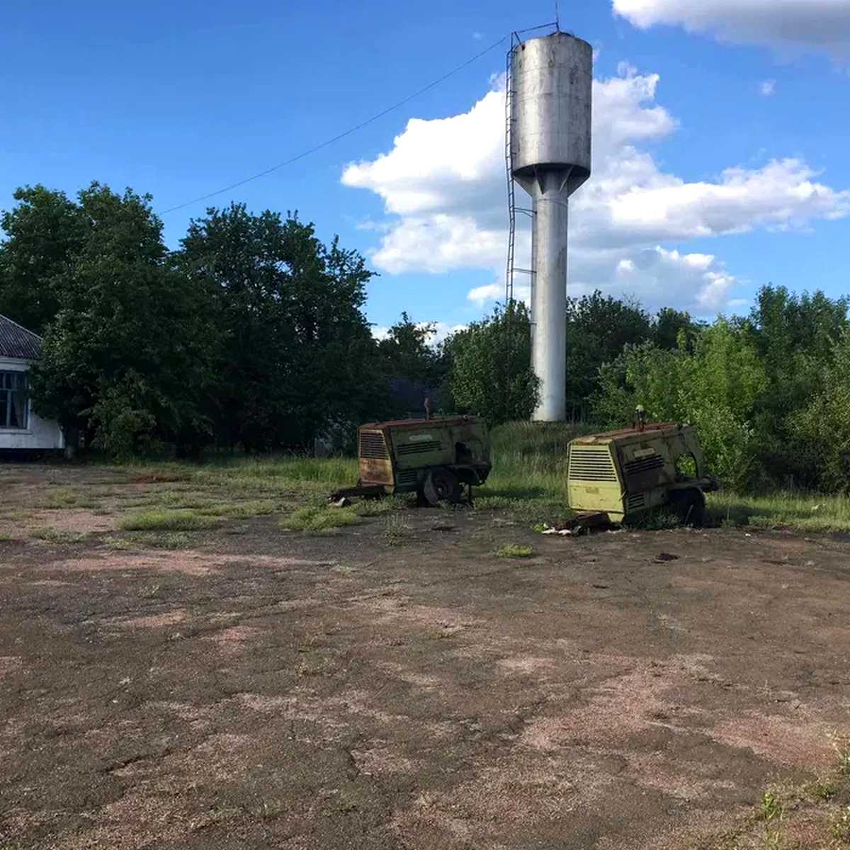 1876937259944992