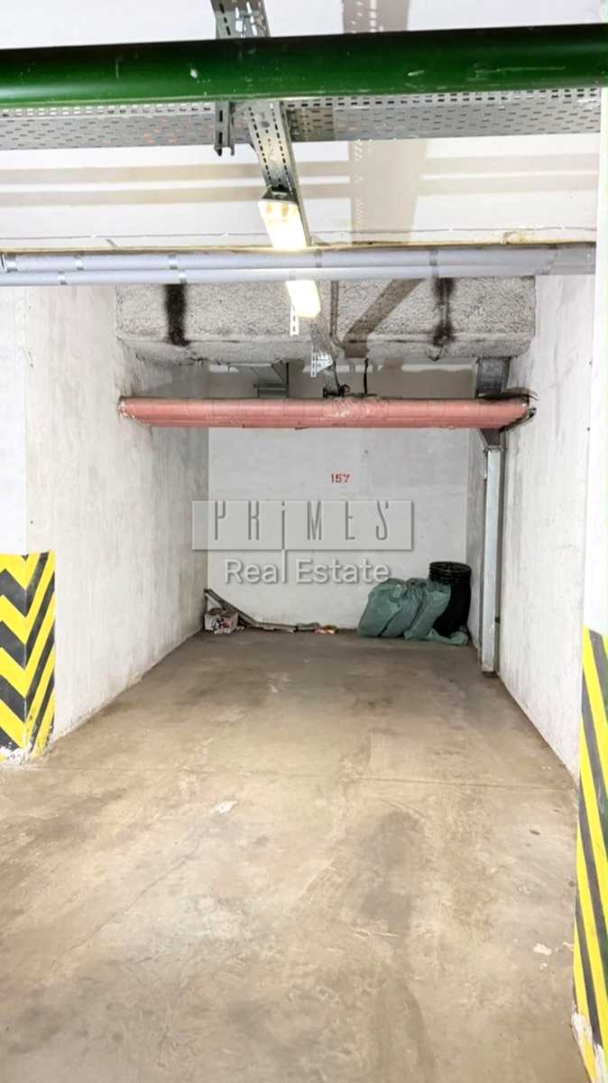 1876937641381859