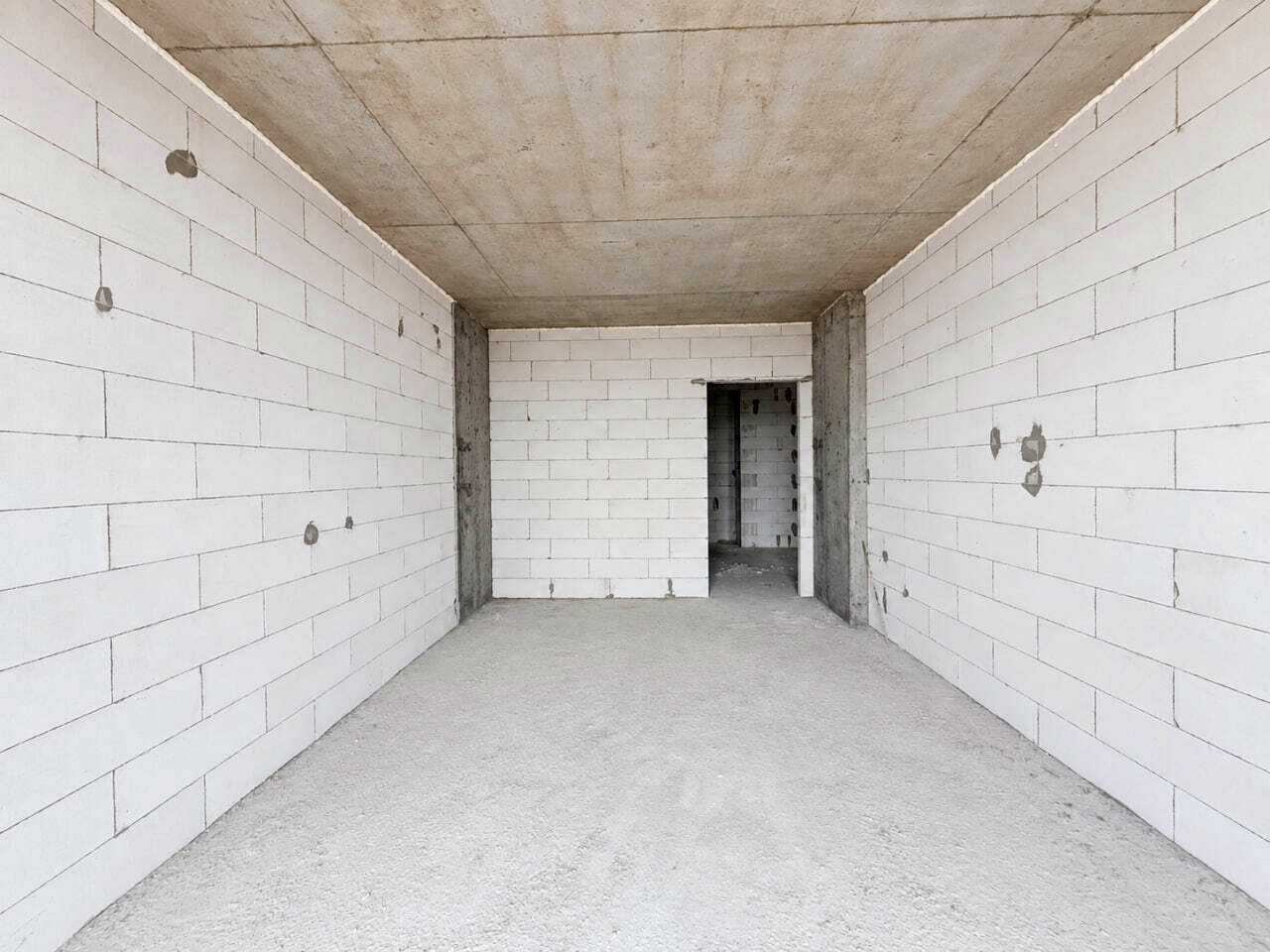 1876937974500817