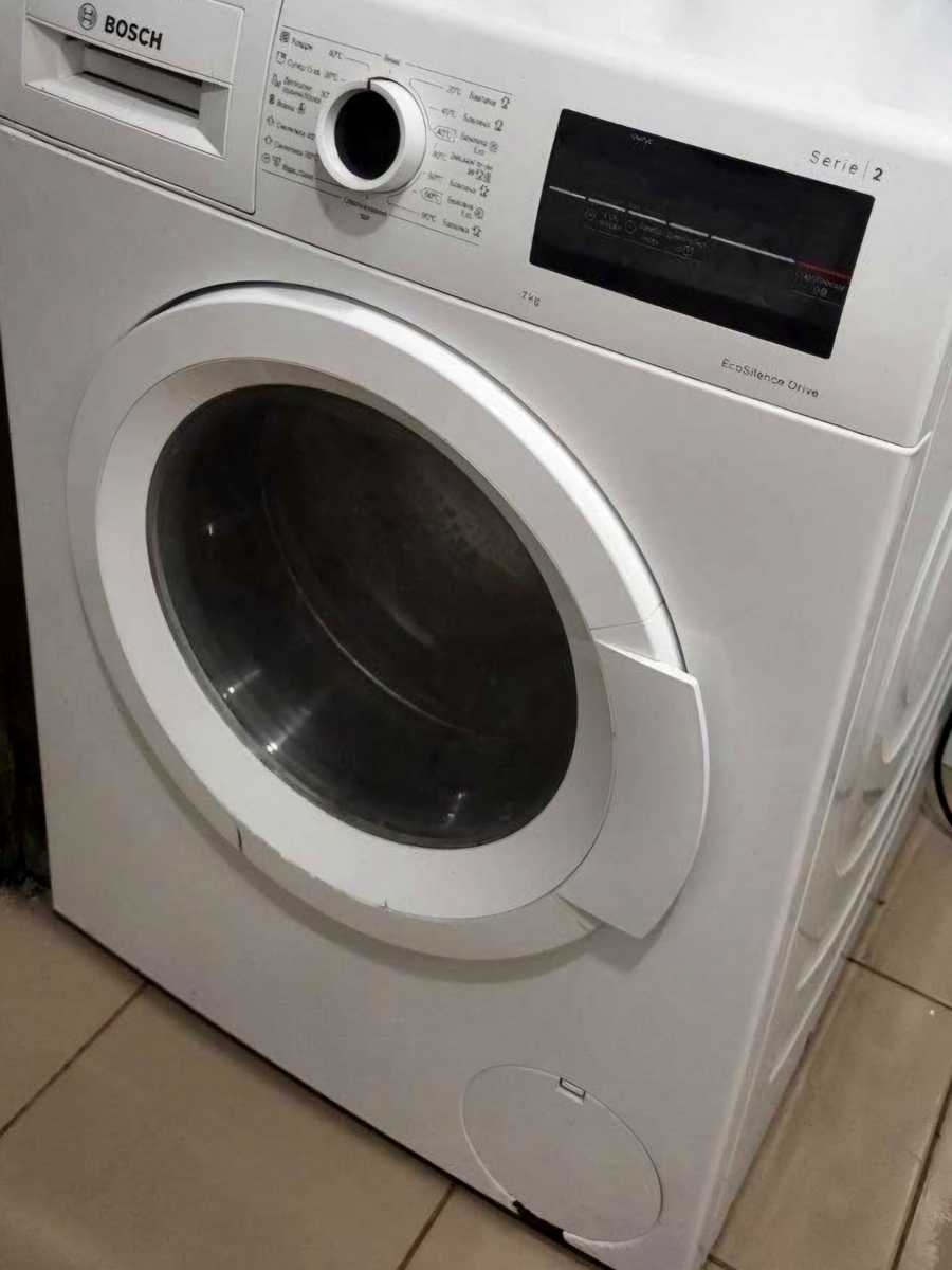 1876938227267946