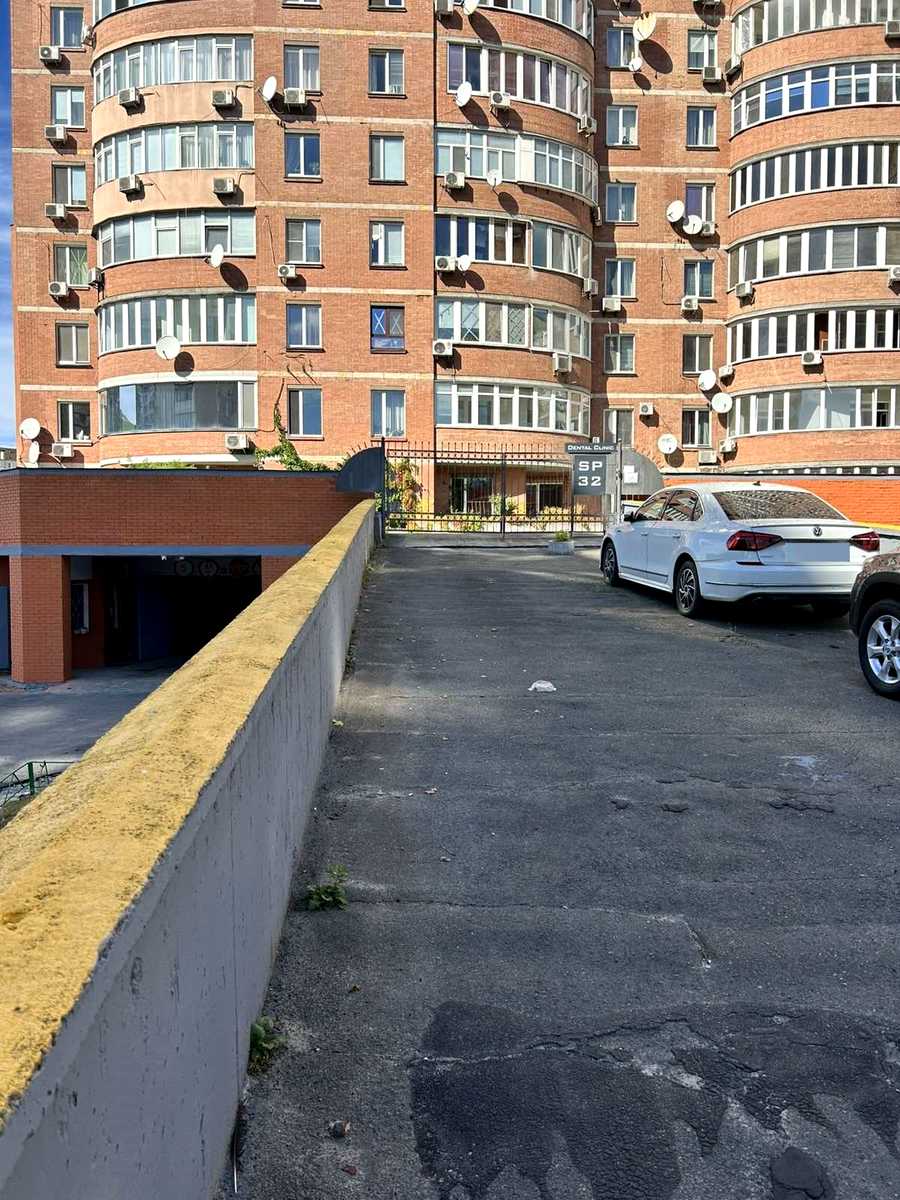1876938706267925