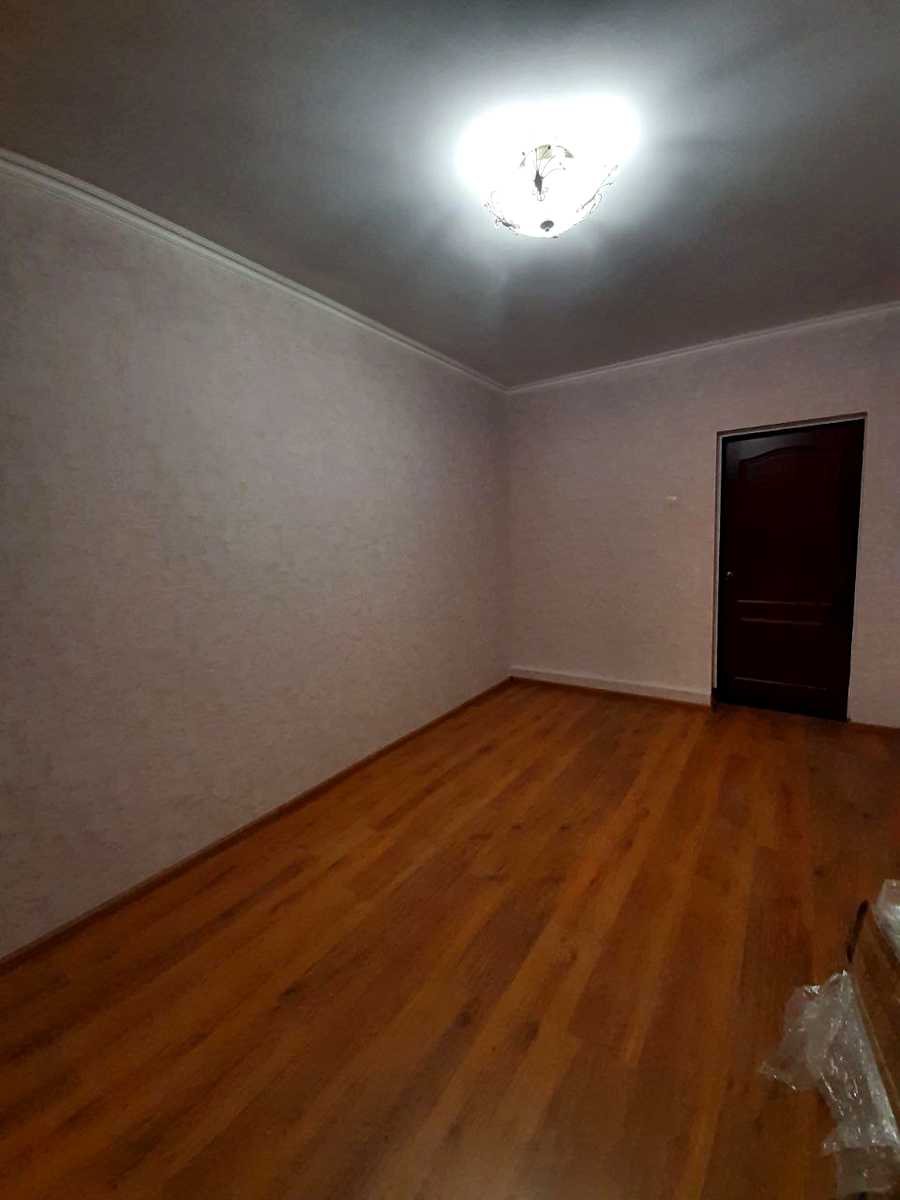 1876938920405222