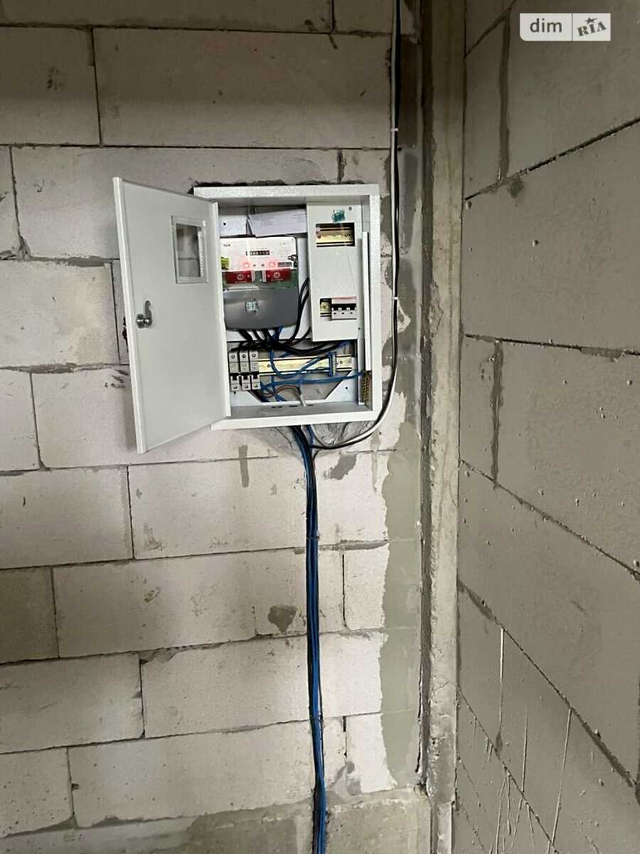 1876940235287503